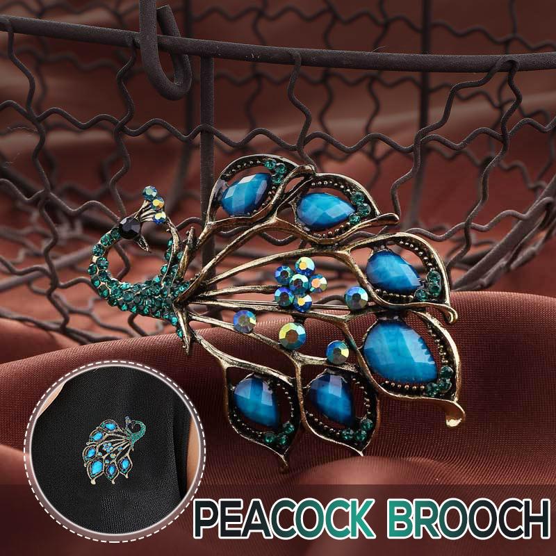 Vintage Luxurious Peacock Sapphire Brooch