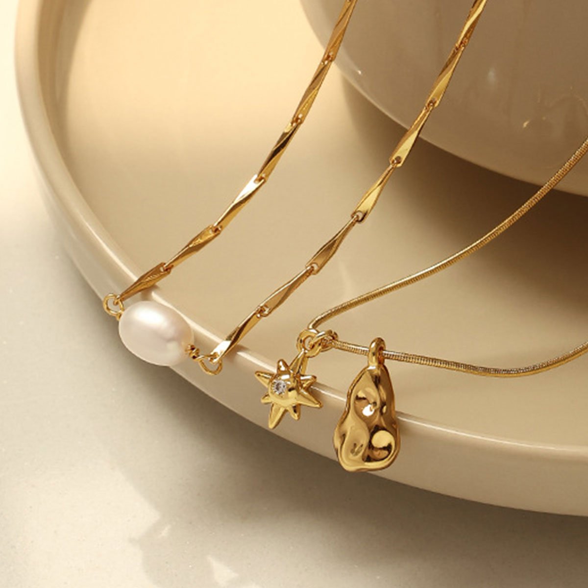 Layered Gold Necklace Set