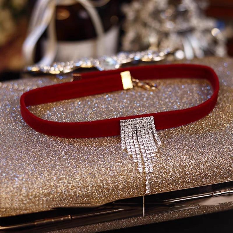 Vintage Red Velvet Imitation Diamond Chocker