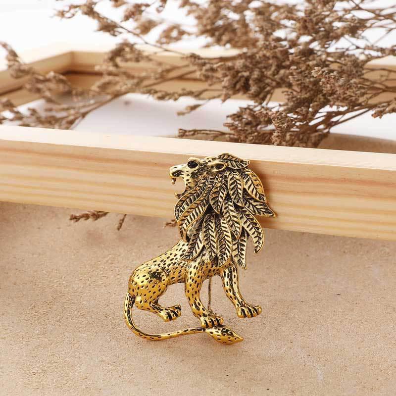 Gold Plated Lion King Brooch
